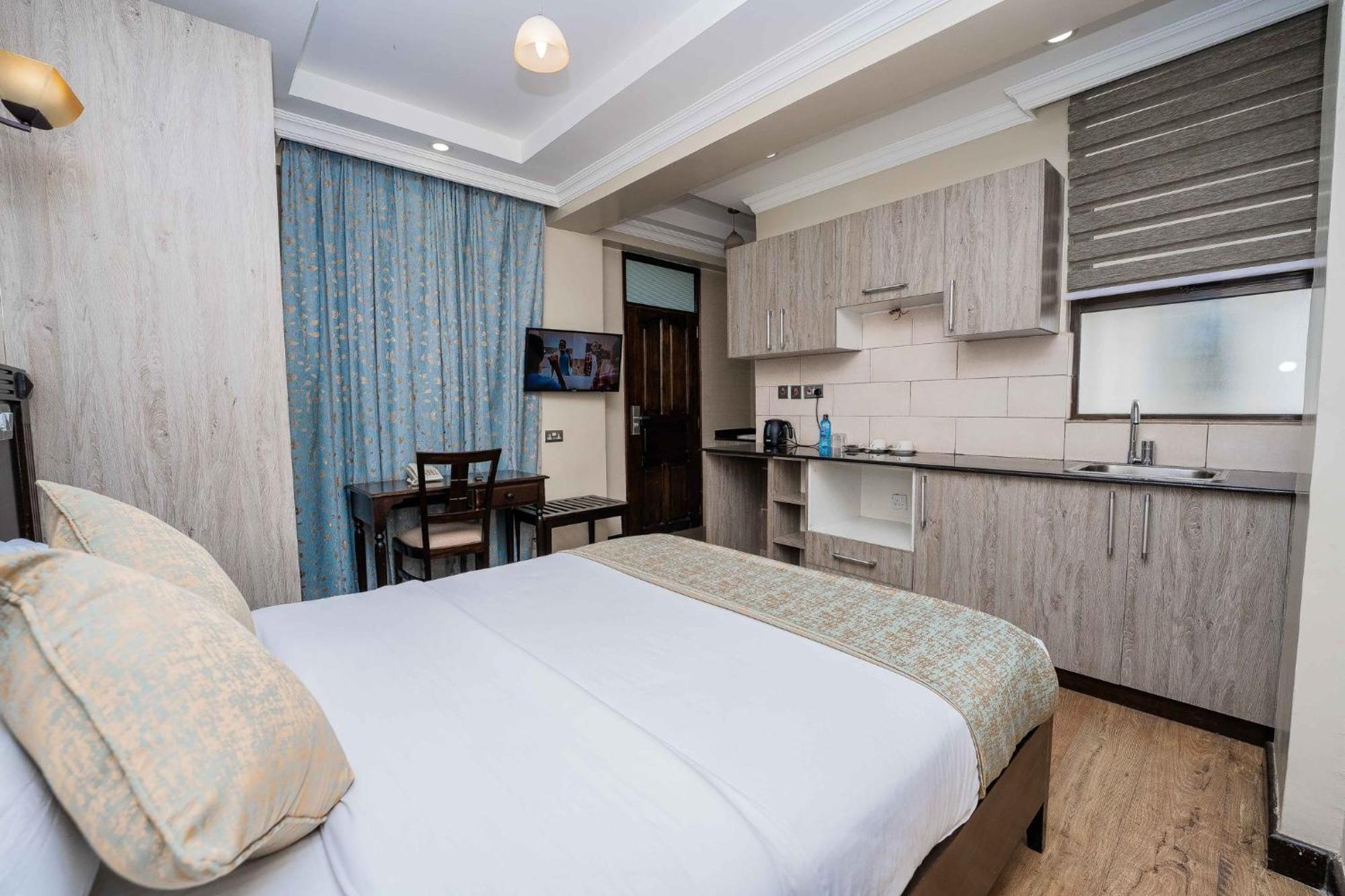 Hemak Suites Nairobi Exterior photo